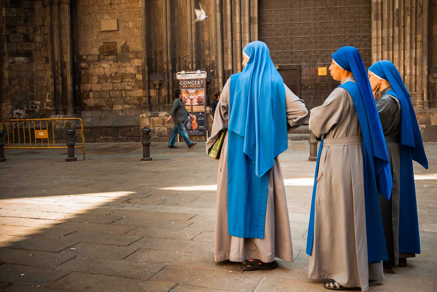 Nuns work their magic at the Barcelona Cathedral