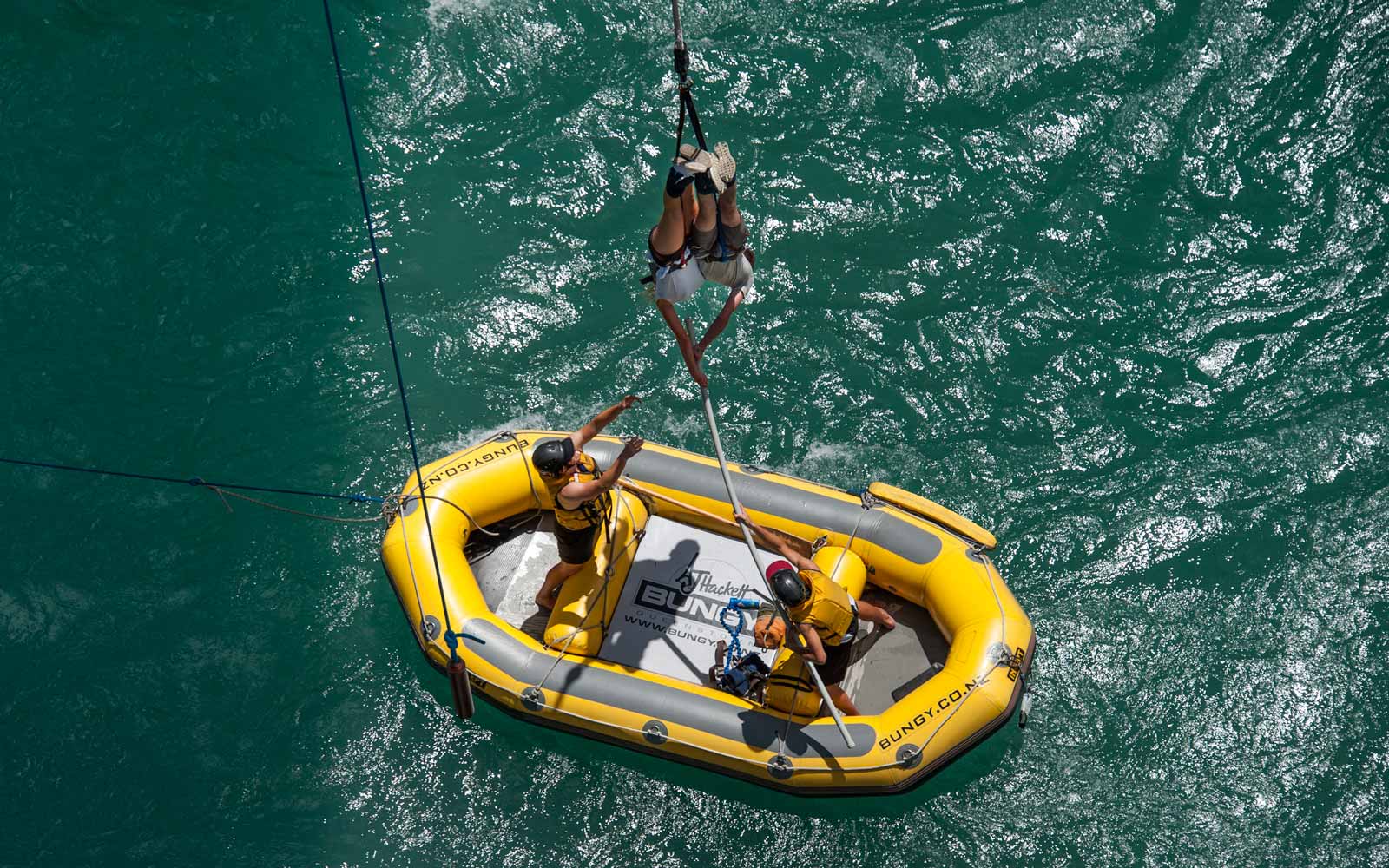 Jumpers are collected with the aide of a plastic pipe.